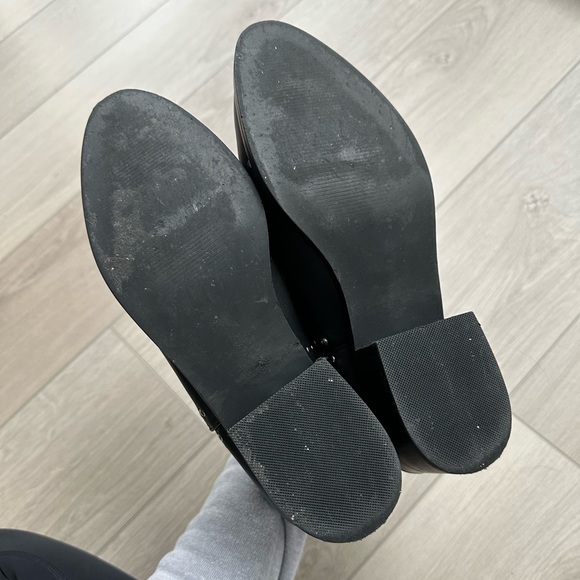 Steve Madden Black Booties w/ Silver Studs, Back Zipper, Side Slits - Picture 5 of 6